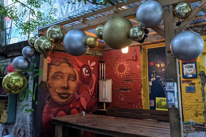 Alternative Hamburg Private Alternative Street Art Tour - Political Inspiration Behind the Artworks