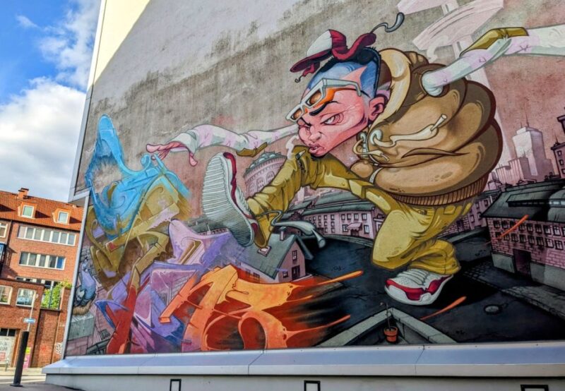Alternative Hamburg / Street Art Private Tour - Historical Context