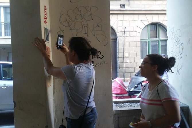 Alternative Street Art Walking Tour of Budapest - Exploring Bohemian District VII