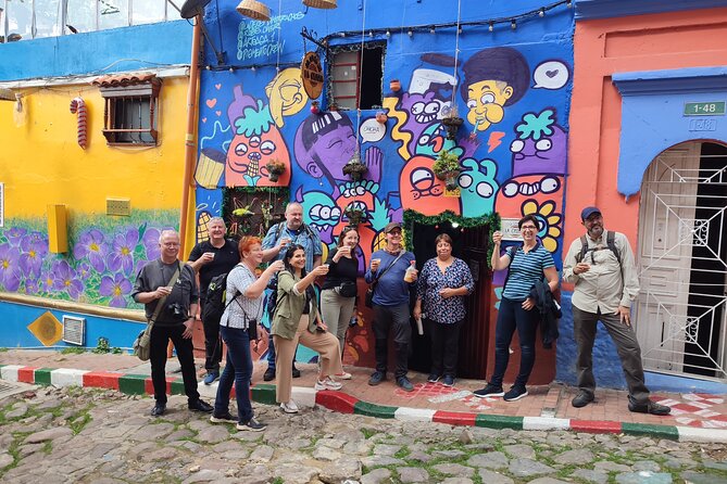 Alternative Tour of Bogotá: Gastronomic and Cultural - Key Points