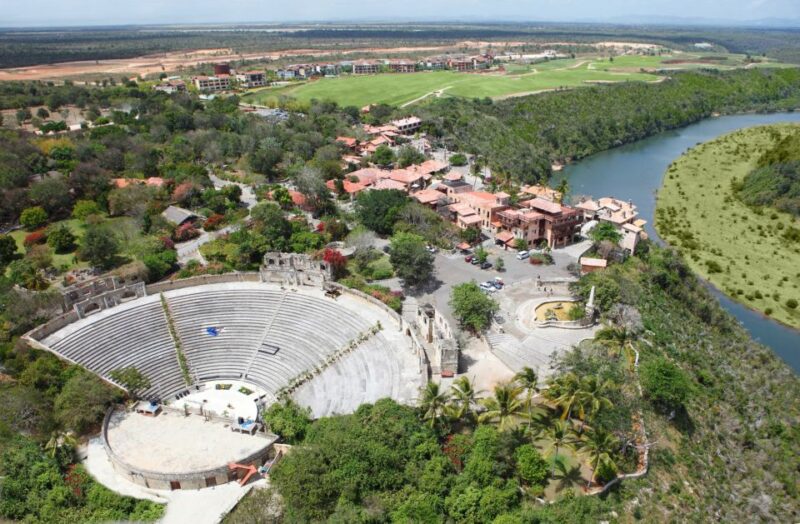 Altos De Chavón and Shopping in La Romana Day Tour - Key Points