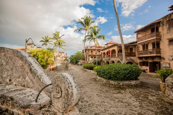 Altos De Chavón Day Tour From La Romana - Booking and Cancellation