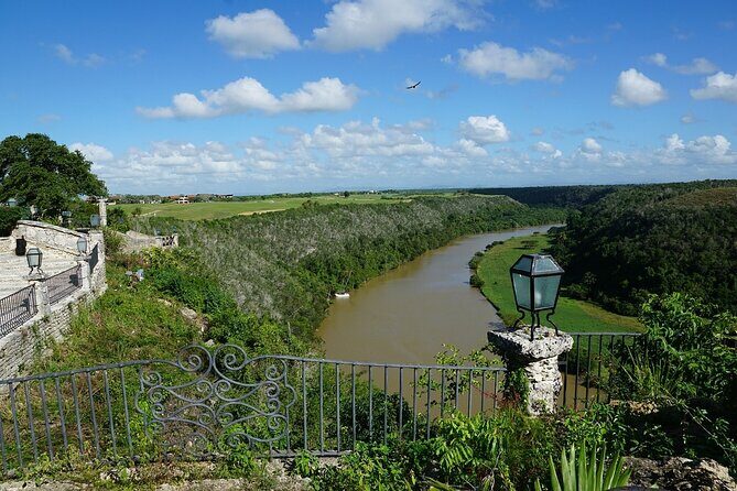Altos De Chavón: Half Day Tour from Punta Cana - Who Should Consider This Tour?