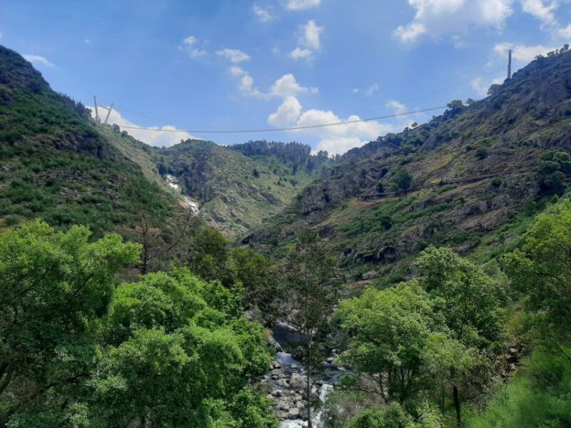 Alvarenga: Paiva Walkways and 516 Arouca Bridge Guided Tour - Itinerary Details