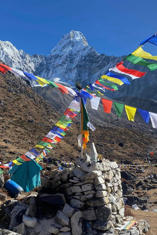 AMA DABLAM BASE CAMP TREK-13 Days - Key Points