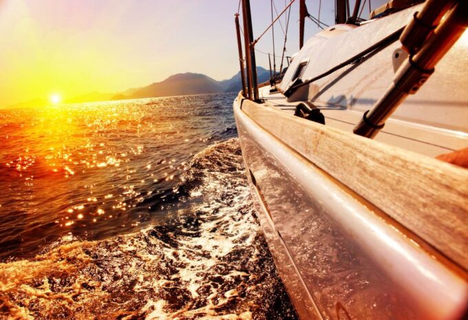 Amalfi: Amalfi Coast Sunset Small-Group Boat Tour - Save Up to 32