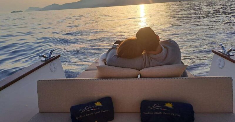 AMALFI: Boat Cruise at Sunset - Excursion Program