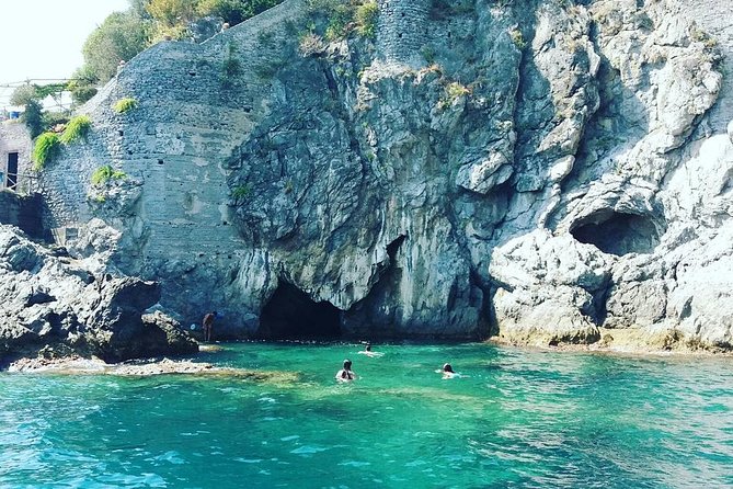 Amalfi Coast by Boat - Meeting and Pickup