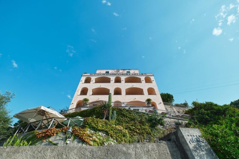 Amalfi Coast: Exclusive Jacuzzi With Champagne and Meal Pack - Culinary Highlights