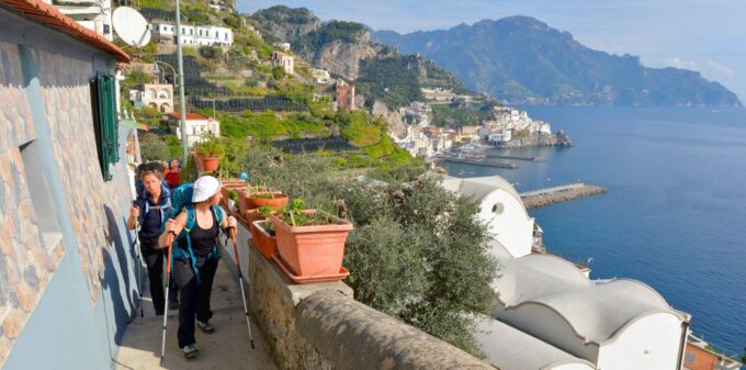 Amalfi Coast: Hiking Experience 3 Days - Getting There