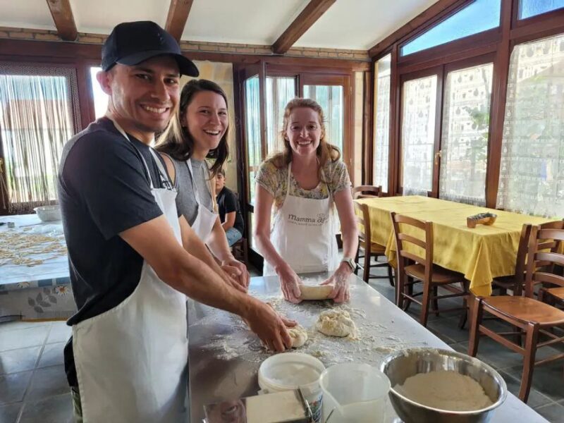 Amalfi Coast: Mozzarella, Pasta, and Tiramisu Cooking Class - Customer Reviews and Ratings