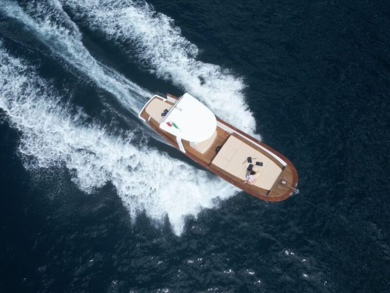 Amalfi Coast: Private Boat Tours Along the Coast - Onboard Amenities
