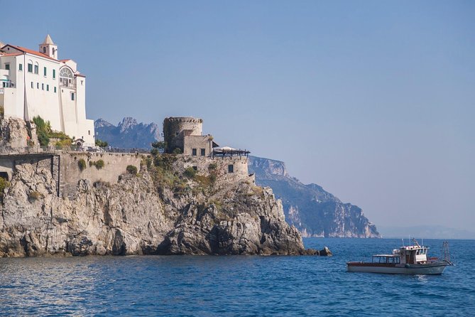 Amalfi Coast Private Car Tour and Lunch in an Authentic Local Restaurant - Itinerary and Sightseeing