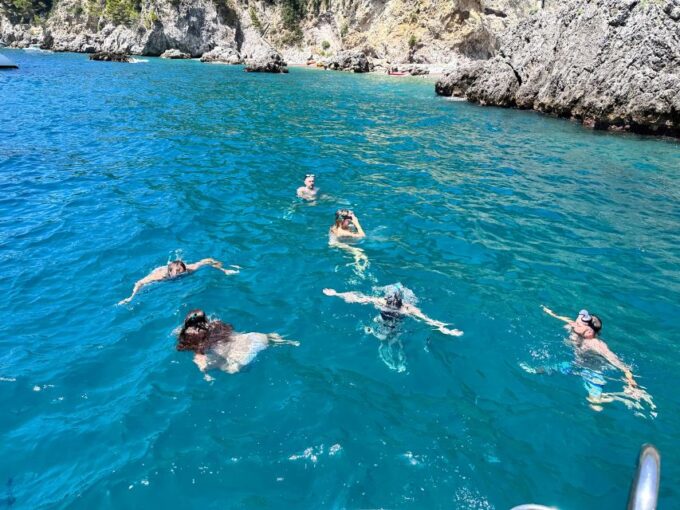 Amalfi Coast Private Half Day Tour From Positano/Praiano - Group Size and Capacity