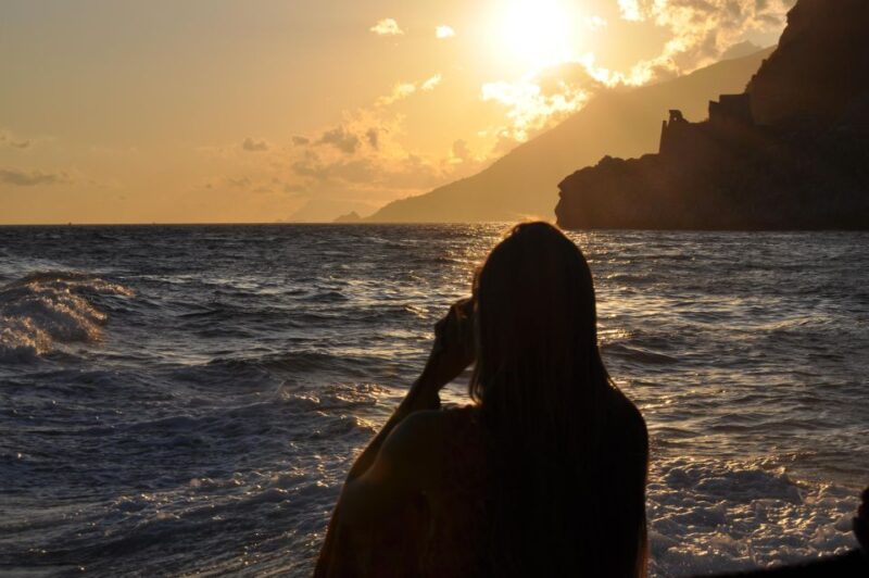 Amalfi Coast Sunset Boat Tour From Salerno With Aperitivo - Onboard Amenities