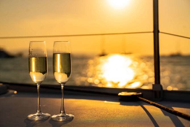 Amalfi Coast Sunset Boat Tour in Small Group - Tour Duration and Group Size
