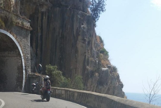Amalfi Coast Tour, Explore a Treasure Chest of Gems + Farm to Table Lunch - Accessibility and Participation