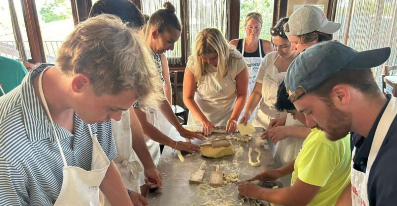 Amalfi Cooking Class: Tagliatelle, Mozzarella, and Tiramisu - Traveler Feedback