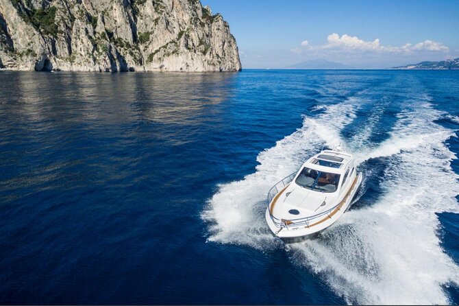 Amalfi Private Boat Tour From Sorrento or Positano Yacht Klase 50 - Maximum Capacity