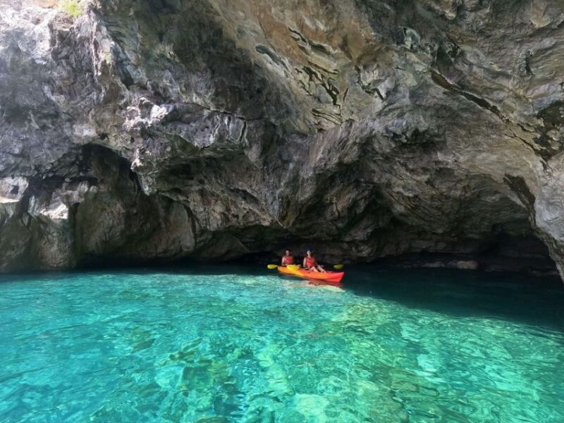 Amalfi: Sea Caves and Beaches Kayaking Tour With Snorkeling - Guides and Reviews