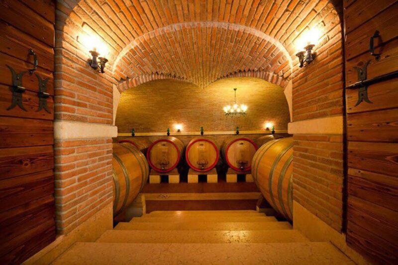 Amarone Wine Tasting Tour. Visit Verona. From Venice - Transportation and Accessibility