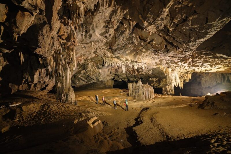 Amazing 1-Day Experience Paradise Cave & Dark Cave - Inclusions and Exclusions