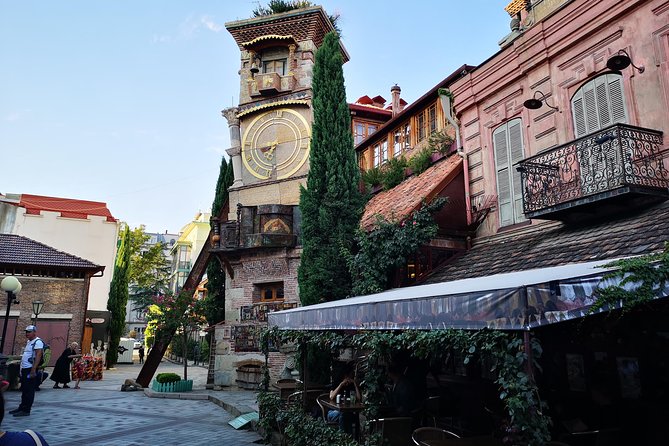 Amazing 10 Days Tour Around Georgia From Tbilisi - Meals and Inclusions
