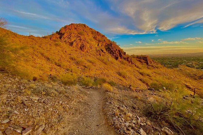 Amazing 2-Hour Guided Hiking Adventure in Phoenix, Arizona - Provided Backpacks, Water, and Snacks