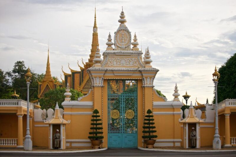 Amazing Cambodia 5 Days Private Tour Phnom Penh & Siem Reap - Cultural Insights