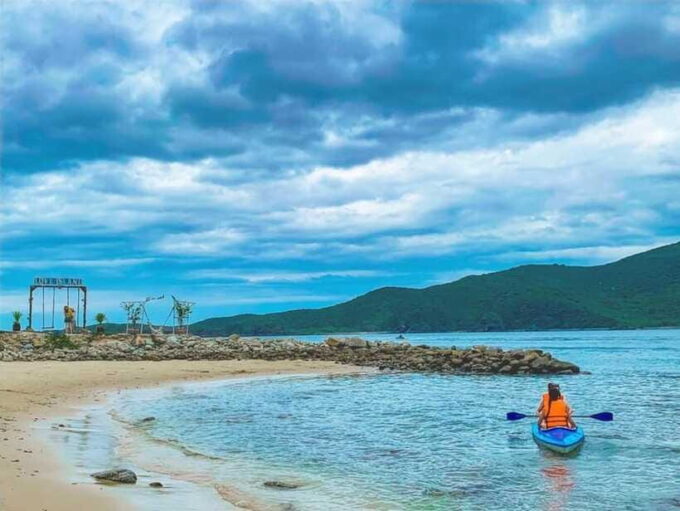 AMAZING DAY ( FUN ISLAND) IN NHA TRANG - Dining Experience
