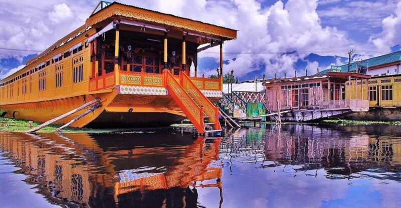 Amazing Kashmir Tour 6 Days / 05 Nights - Key Points