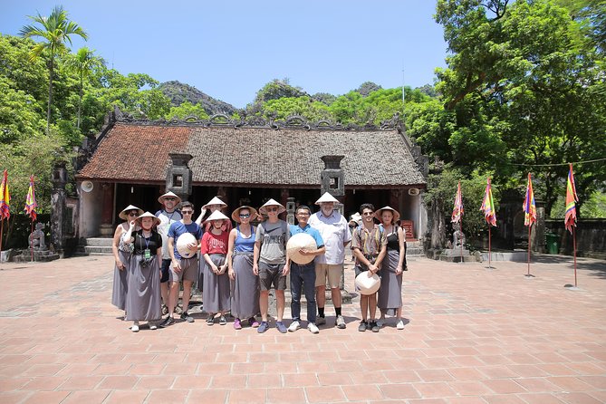 Amazing Luxury Hoa Lu Tam Coc 1 Day - Small Group Tour With Limousine Bus - Maximum Participants