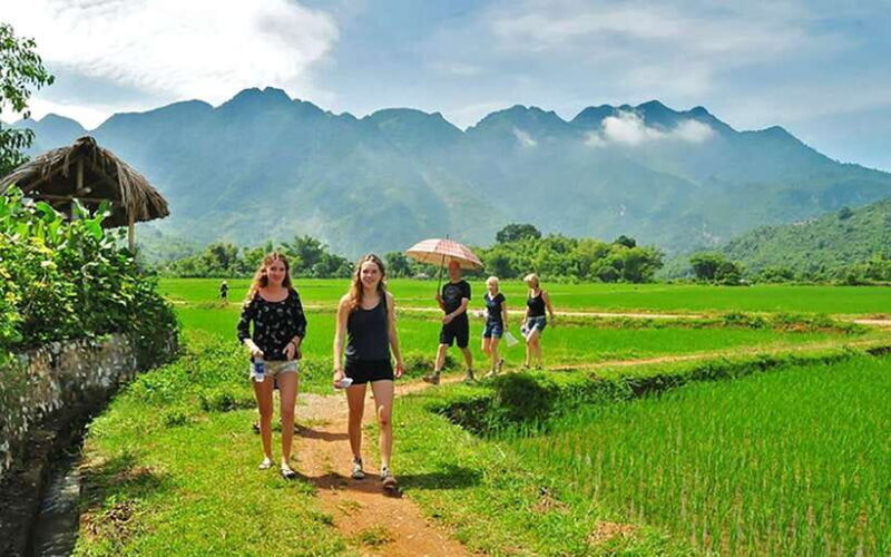 Amazing Mai Chau Day Tour- Small Group With Biking and Lunch - Key Points