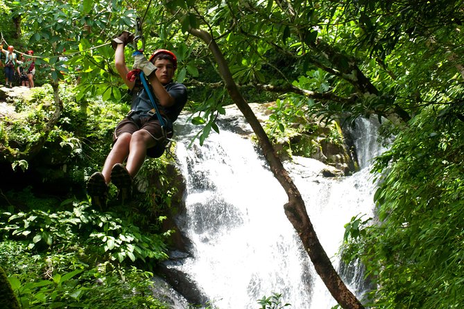 Amazing Mega Zipline (25 Lines) Over 11 Waterfalls/ Jaco - Included Amenities