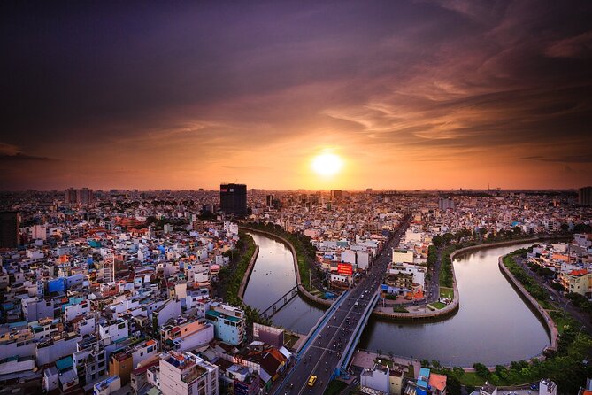 Amazing Night With Saigon Skydeck and Local Beer Tasting - Participant Requirements
