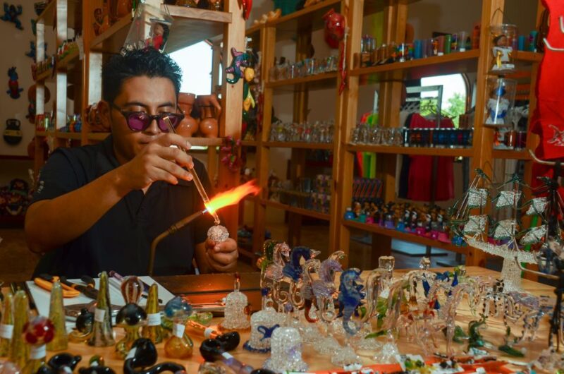 Amazing Playa Del Carmen Great Shopping Tour - Highlights and Experience