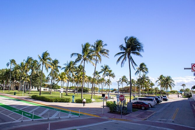 Amazing Sightseeing Bus and Boat Tour in Miami - Exploring Bayside Marketplace