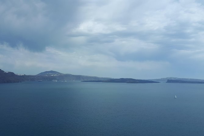 Amazing Sightseeing in Santorini - Accessibility and Additional Information