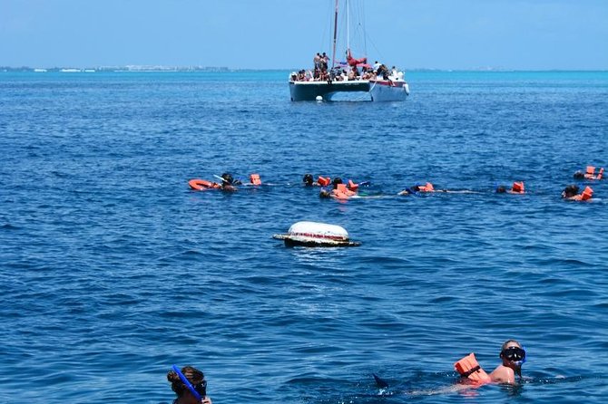 Amazing Tour to the Beauty Isla Mujeres. Snorkel and National Open Bar Included. - Health and Safety Considerations