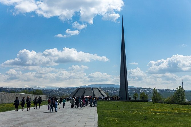 Amazing Yerevan - Tsitsernakaberd Memorial