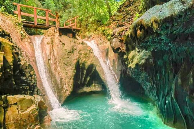 AMBER COVE-TAINO BAY 7 Damajagua Waterfalls + Local Food - Key Points