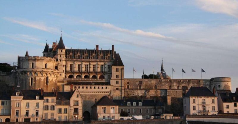 Amboise Private Walking Tour - Leonardo Da Vincis Legacy