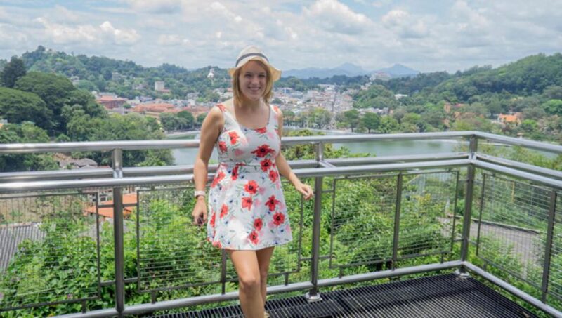 Ambuluwawa Tower: Three Temple Tour by Tuk Tuk From Kandy - Ambuluwawa Tower