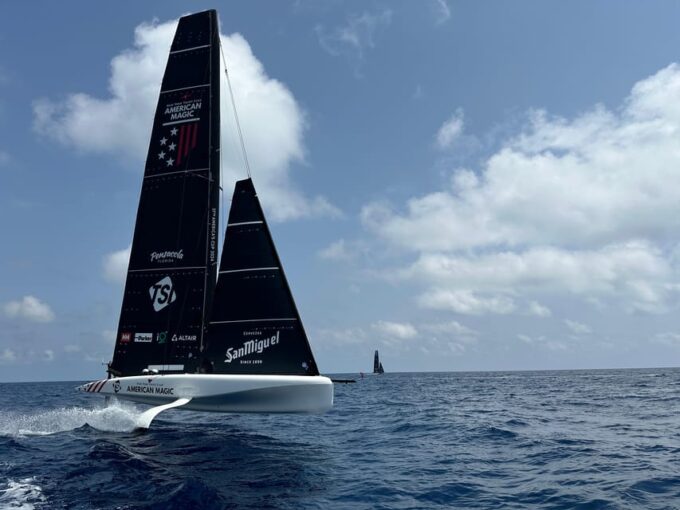Americans Cup Experience From a Sailboat - Impressive Maneuvers