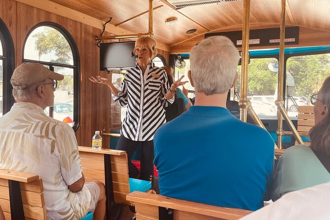 Amish Experience: Bridges to Understanding - Connecting With Local Guides