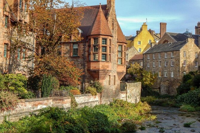 Amitylux Best of Private Edinburgh Walking Tour-3 Hours - Booking and Cancellation