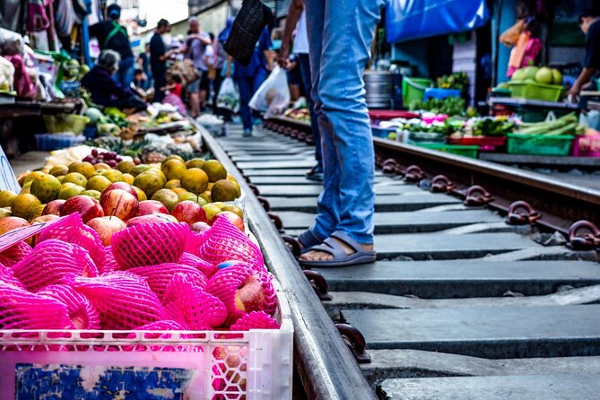Amphawa Floating Market & Maeklong Railway Train Market Tour - Maeklong Railway Train Market
