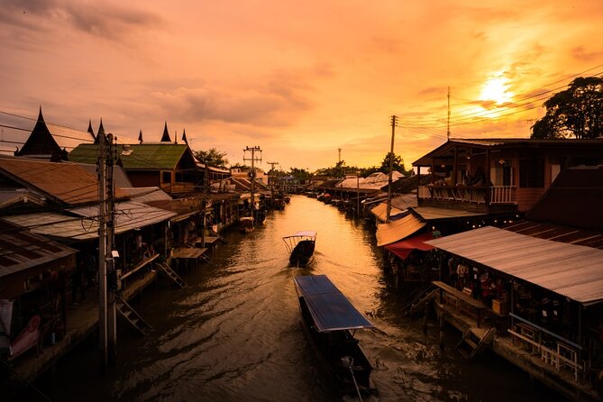 Amphawa Floating Market & Maeklong Railway Train Market Tour - Riverboat Cruise and Fireflies