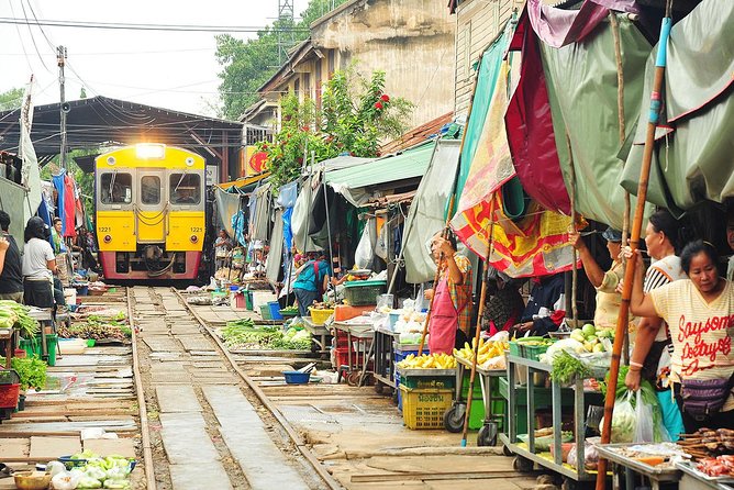 Amphawa Floating Market Tour With Maeklong Railway Market (Sha Plus) - Pickup and Meeting Points