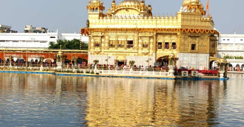 Amritsar 02 Days :Wagha Border: Airport Transfer Eng. Guide - Spiritual and Historical Exploration